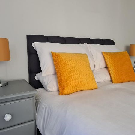 Whole House - 4 Bedrooms - Parking - Sleeps 8 Birmingam Exterior foto