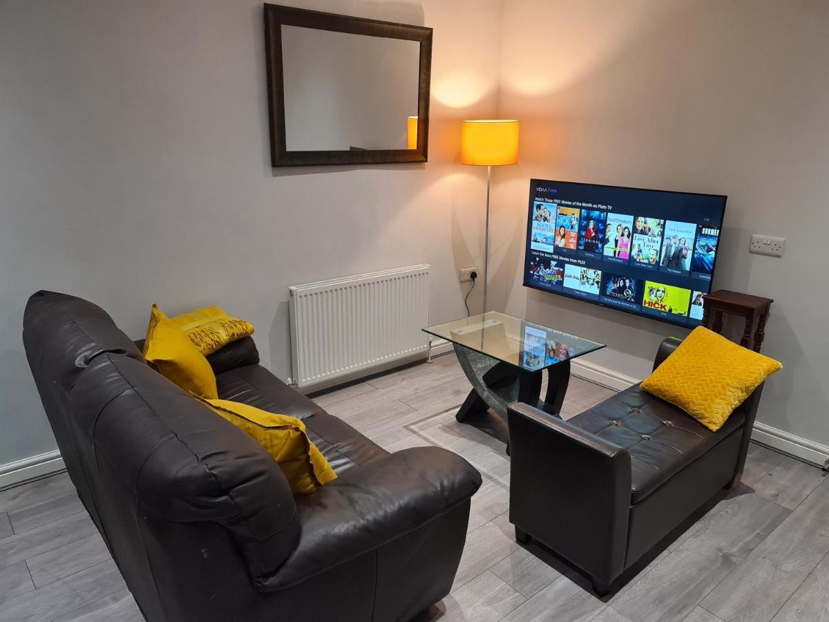 Whole House - 4 Bedrooms - Parking - Sleeps 8 Birmingam Exterior foto