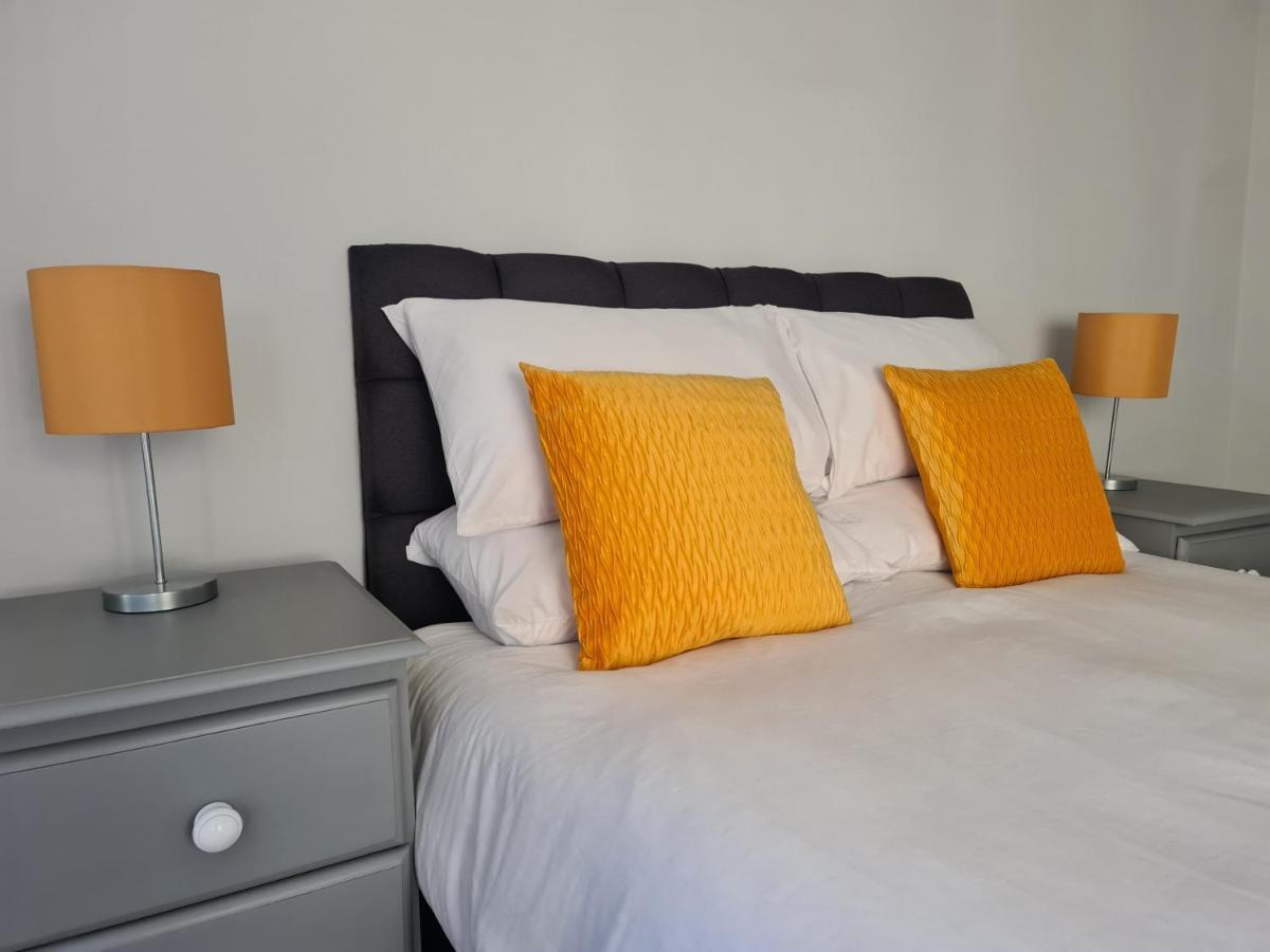 Whole House - 4 Bedrooms - Parking - Sleeps 8 Birmingam Exterior foto