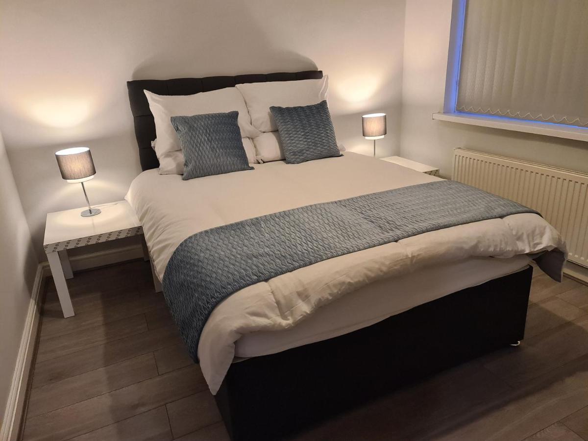 Whole House - 4 Bedrooms - Parking - Sleeps 8 Birmingam Exterior foto