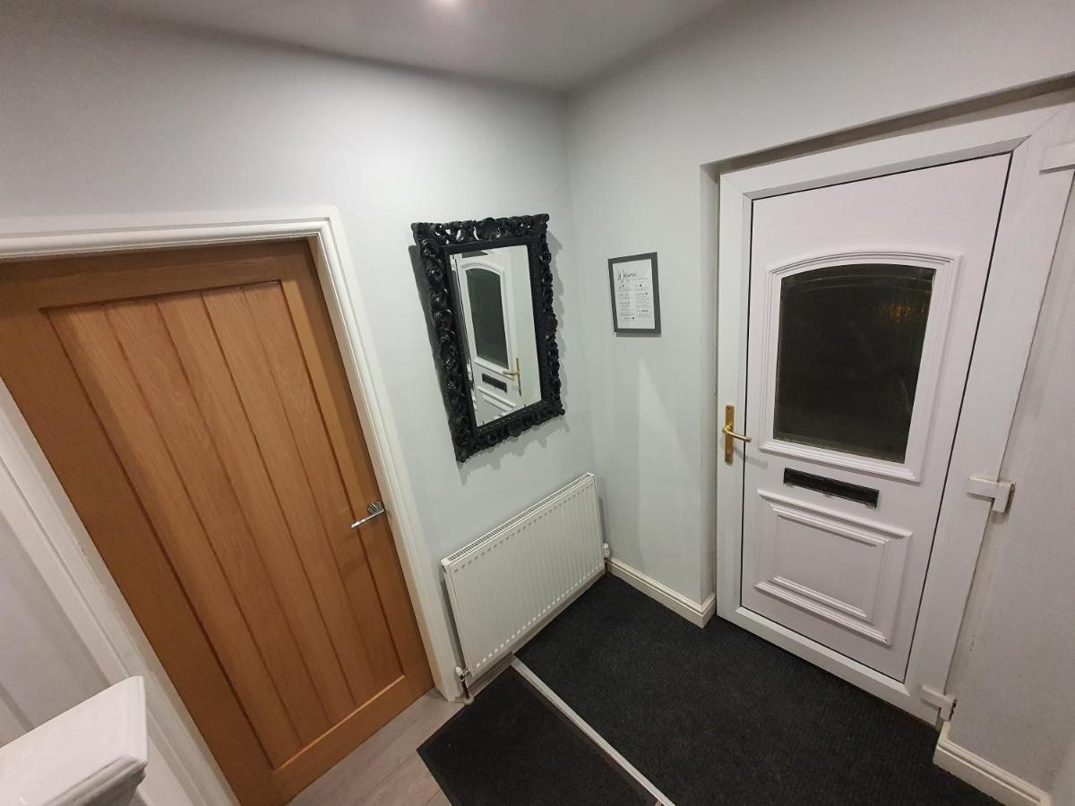Whole House - 4 Bedrooms - Parking - Sleeps 8 Birmingam Exterior foto